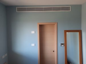 יחידות מיזוג אוויר פנימיות בלתי נראות ושקטות